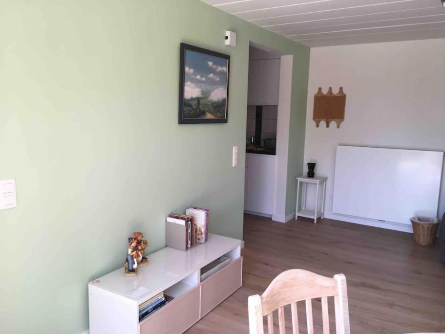 'Het T-Huisje' Volledig Ingerichte Studio Lovaina Exterior foto